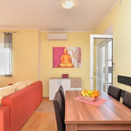 Edvin 1982 Apartamento Medulin