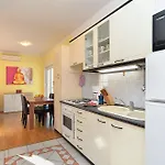 Appartement Edvin 1982 Medulin